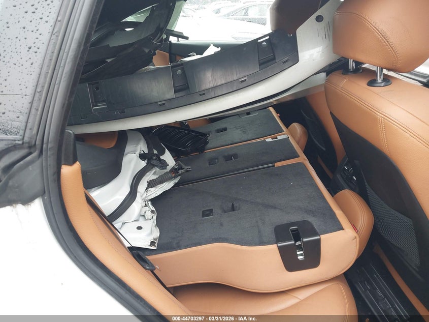 2018 BMW 4er VIN WBA4J3C50JBL03631 IAAI salvage auction — FRONT END, Clear (Massachusetts), sold $2,750 on 2026-07-10 (photo 8)