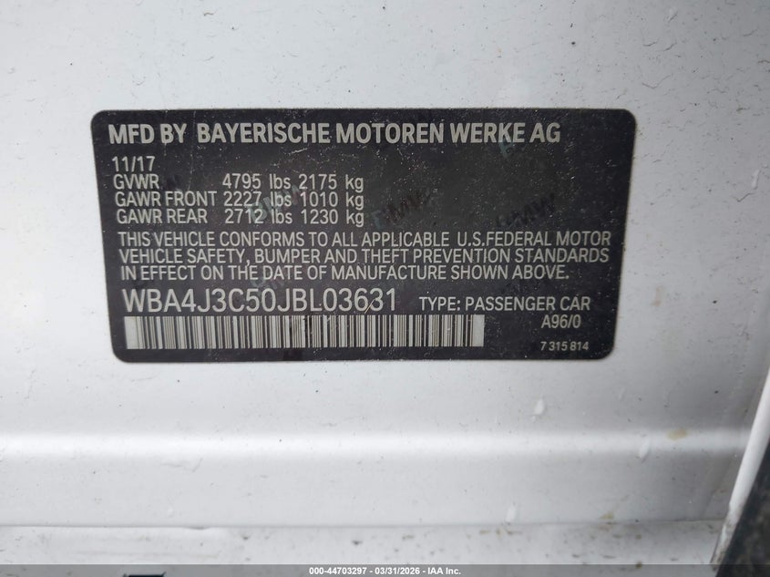 2018 BMW 4er VIN WBA4J3C50JBL03631 IAAI salvage auction — FRONT END, Clear (Massachusetts), sold $2,750 on 2026-07-10 (photo 9)