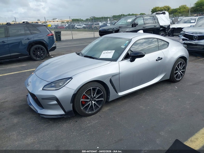 2024 Toyota Gr 86 VIN JF1ZNBB13R8759949 IAAI salvage auction — SUSPENSION, Wait Title, sold $10,200 on 2026-07-09 (photo 2)