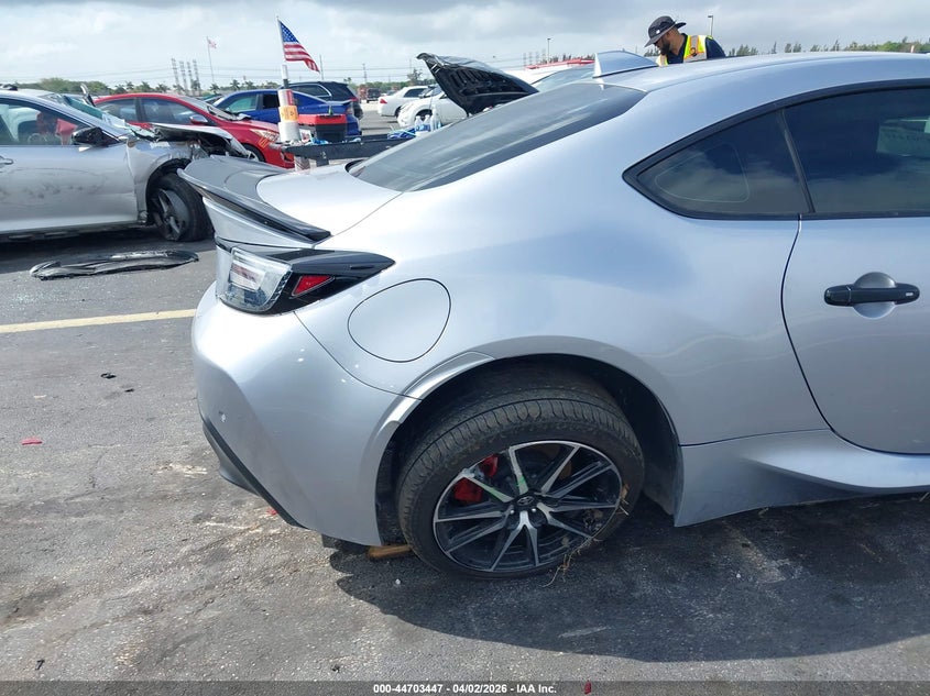 2024 Toyota Gr 86 VIN JF1ZNBB13R8759949 IAAI salvage auction — SUSPENSION, Wait Title, sold $10,200 on 2026-07-09 (photo 6)