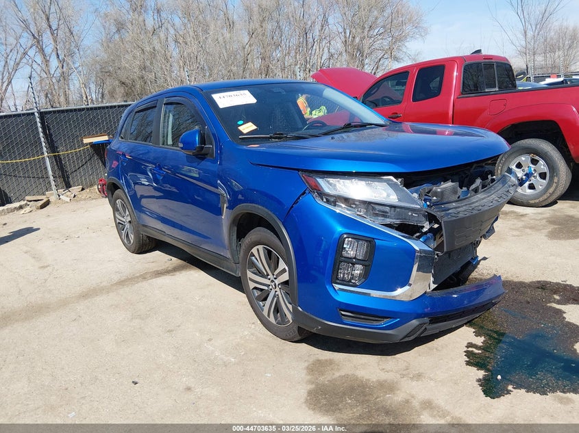2021 Mitsubishi Outlander VIN JA4ARUAU4MU029643 IAAI salvage auction — LEFT SIDE, Salvage (Virginia), sold $3,950 on 2026-07-29 (photo 1)
