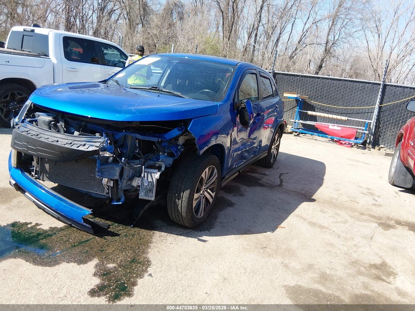 2021 Mitsubishi Outlander VIN JA4ARUAU4MU029643 IAAI salvage auction — LEFT SIDE, Salvage (Virginia), sold $3,950 on 2026-07-29 (photo 2)