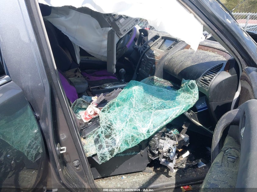 2019 Nissan Armada VIN JN8AY2ND9K9087243 IAAI salvage auction — ROLLOVER, Wait Title, sold $1,550 on 2026-07-15 (photo 5)