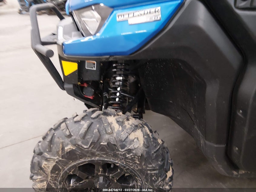 2021 Can-am Defender VIN 3JBUUAX42MK000877 IAAI salvage auction — FRESH WATER, Reg Card (Minnesota), sold $8,100 on 2026-07-21 (photo 9)