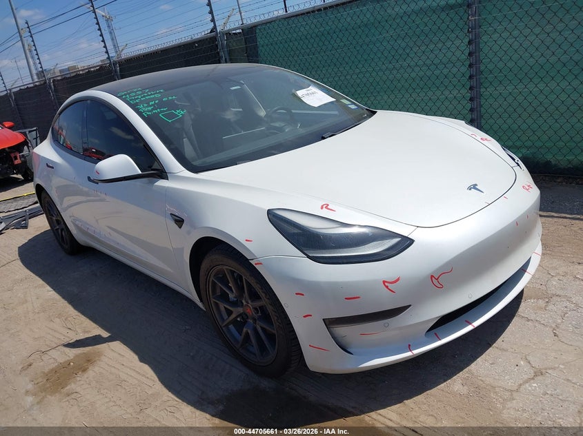 2021 Tesla Model 3 VIN 5YJ3E1EB9MF032578 — IAAI salvage auction photo