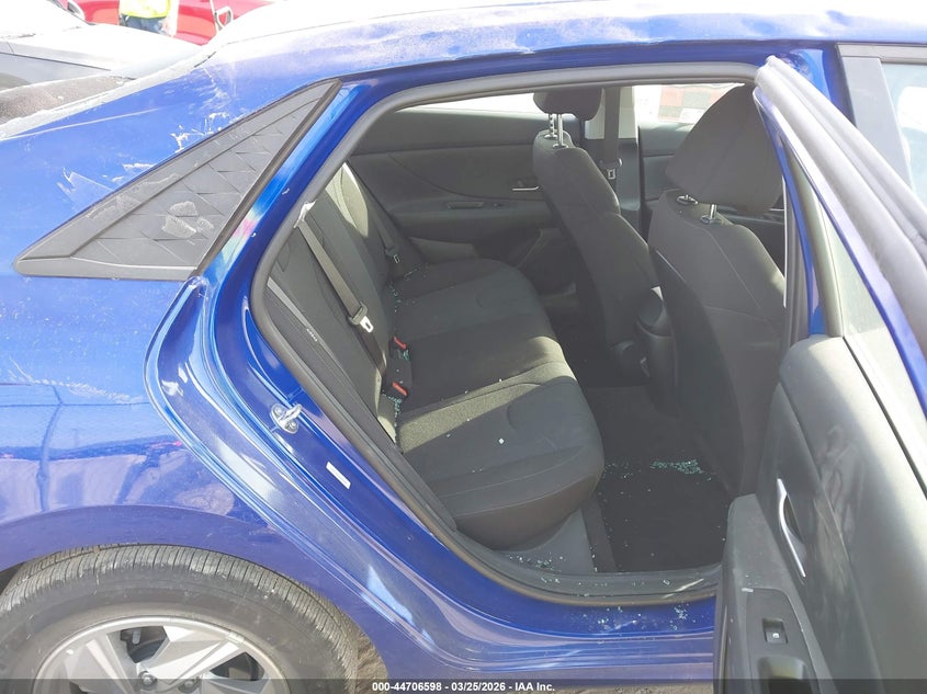 2025 Hyundai Elantra VIN KMHLL4DG7SU991790 IAAI salvage auction — HAIL, Salvage (Illinois), sold $5,500 on 2026-07-07 (photo 8)