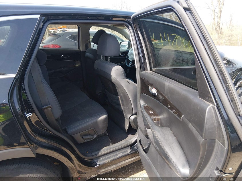 2019 Kia Sorento VIN 5XYPG4A30KG583466 IAAI salvage auction — FRONT END, Clear (Indiana), sold $1,350 on 2026-07-15 (photo 8)