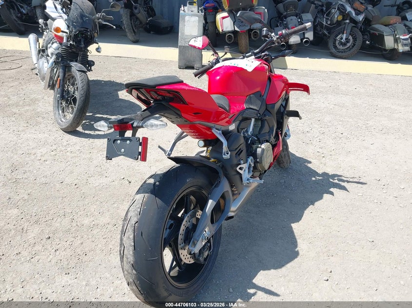 2026 Ducati Streetfighter VIN ZDMFAK6W4TB001745 IAAI salvage auction — FRONT & REAR, Wait Title, sold $13,050 on 2026-08-05 (photo 4)