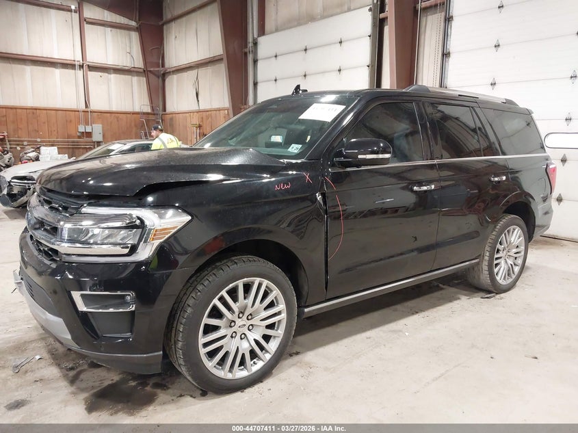 2024 Ford Expedition VIN 1FMJU2A84REA76356 IAAI salvage auction — FRONT END, Wait Title, sold $15,500 on 2026-07-30 (photo 2)