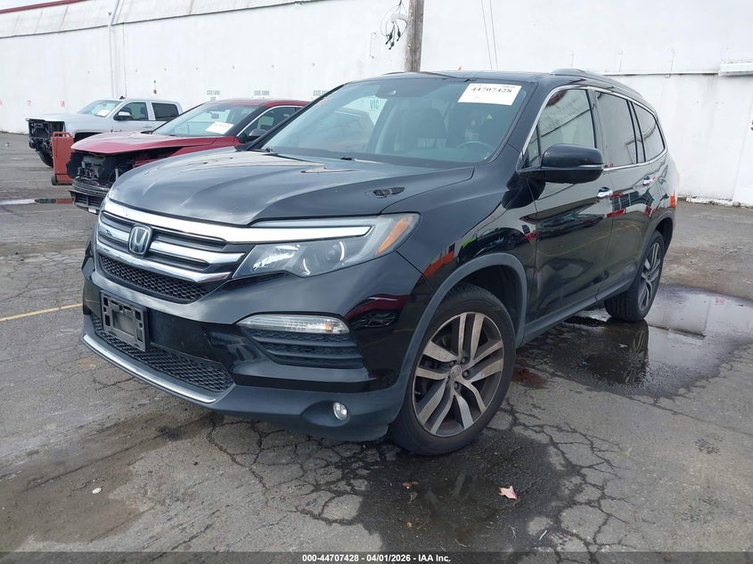 2017 Honda Pilot VIN 5FNYF6H98HB066123 IAAI salvage auction — RIGHT REAR, Salvage (Oregon), sold $8,100 on 2026-07-09 (photo 2)
