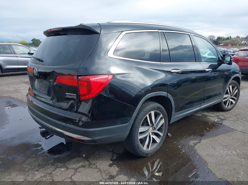 2017 Honda Pilot VIN 5FNYF6H98HB066123 IAAI salvage auction — RIGHT REAR, Salvage (Oregon), sold $8,100 on 2026-07-09 (photo 4)