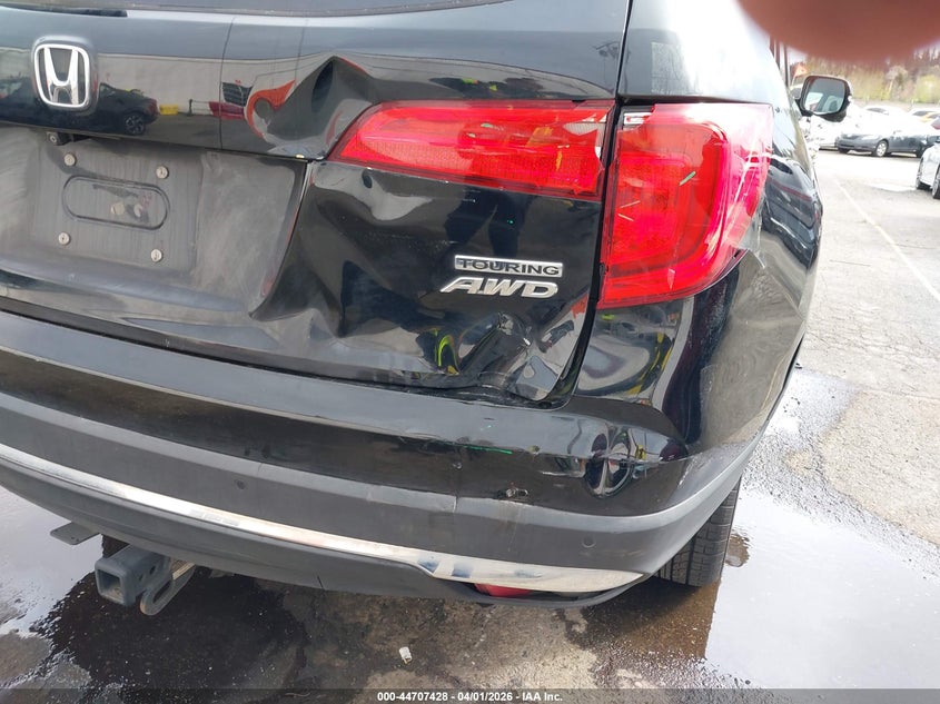 2017 Honda Pilot VIN 5FNYF6H98HB066123 IAAI salvage auction — RIGHT REAR, Salvage (Oregon), sold $8,100 on 2026-07-09 (photo 6)