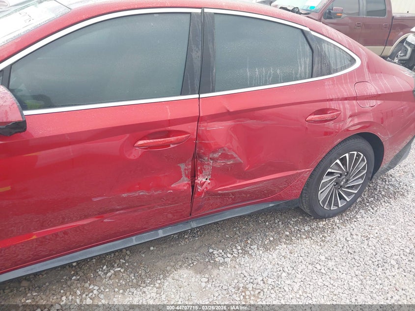 2026 Hyundai Sonata VIN KMHL54JJ8TA139980 IAAI salvage auction — SIDE, Salvage (Mississippi), sold $11,300 on 2026-08-02 (photo 6)