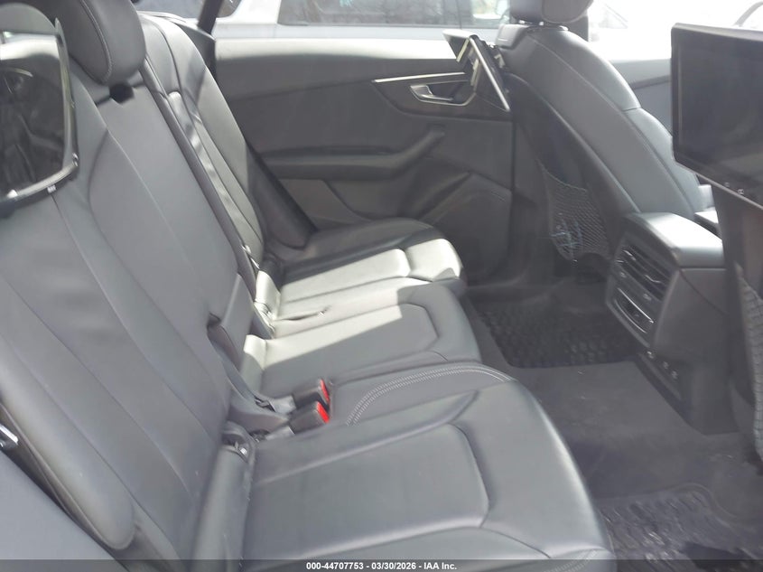 2021 Audi Q8 VIN WA1AVAF14MD007991 IAAI salvage auction — FRONT END, Salvage (Rhode Island), sold $15,100 on 2026-07-28 (photo 8)