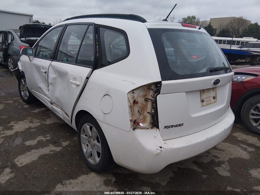 2008 Kia Rondo VIN KNAFG526X87169155 IAAI salvage auction — ALL OVER, Junk (Oklahoma), sold $200 on 2026-07-15 (photo 3)