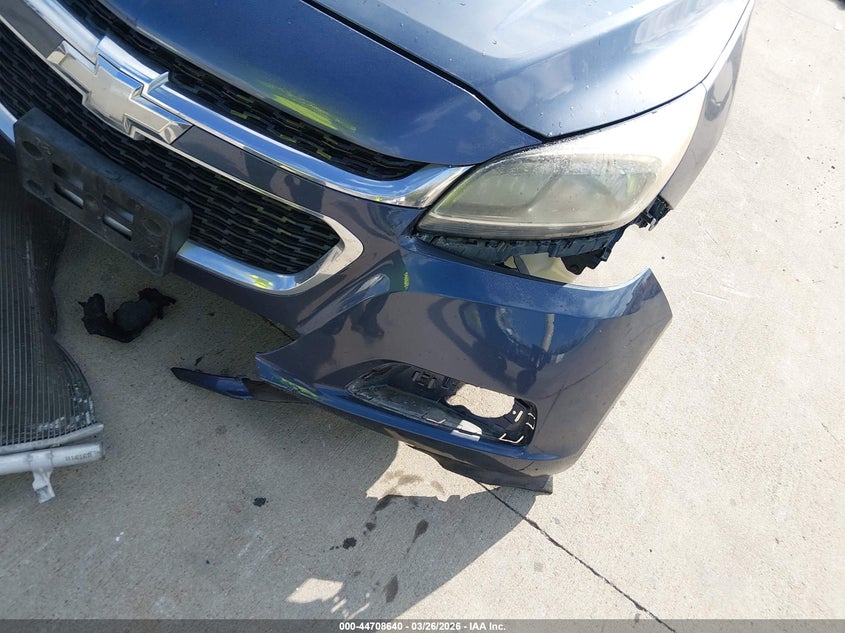 2015 Chevrolet Malibu VIN 1G11B5SLXFF117988 IAAI salvage auction — FRONT & REAR, Salvage (Texas), sold $550 on 2026-07-10 (photo 6)