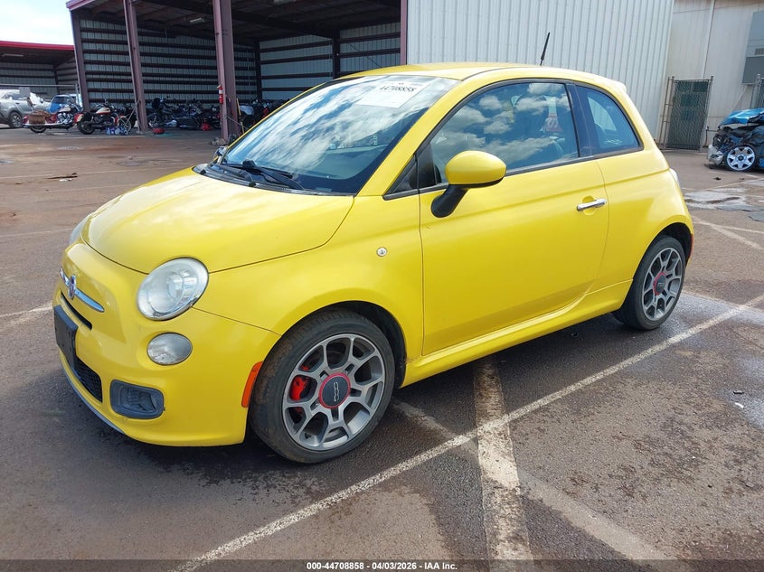 2015 Fiat 500 VIN 3C3CFFBR7FT756953 IAAI salvage auction — WATER/FLOOD, Salvage (Hawaii), sold $225 on 2026-08-11 (photo 2)