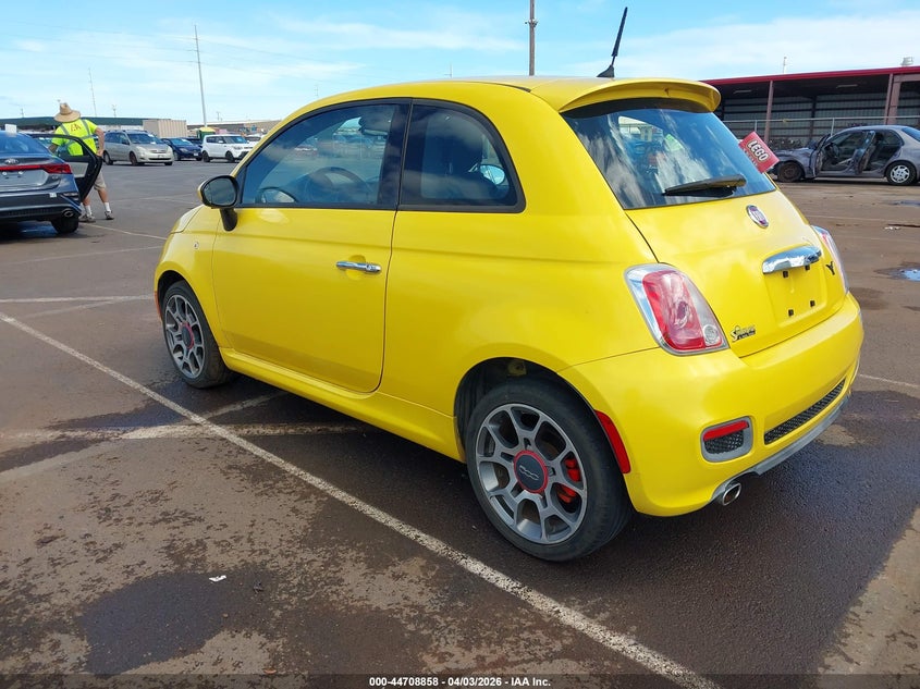 2015 Fiat 500 VIN 3C3CFFBR7FT756953 IAAI salvage auction — WATER/FLOOD, Salvage (Hawaii), sold $225 on 2026-08-11 (photo 3)