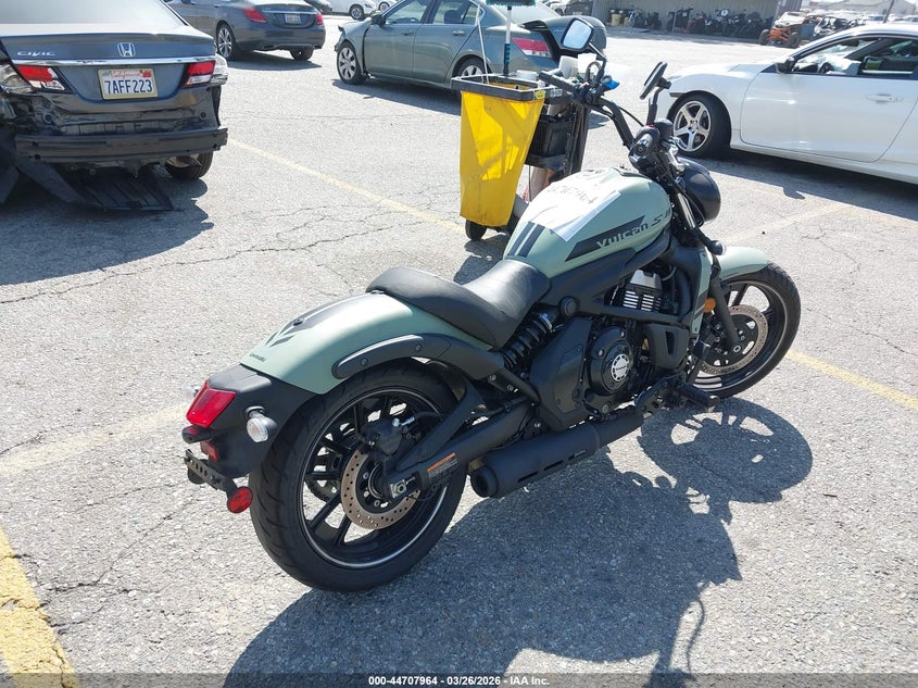 2023 Kawasaki En VIN JKAENED10PDA31238 IAAI salvage auction — RIGHT SIDE, Wait Title, sold $2,250 on 2026-07-07 (photo 4)