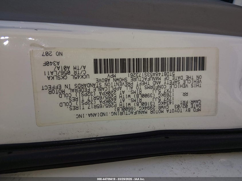 2003 Toyota Sequoia VIN 5TDBT48A53S173261 IAAI salvage auction — RIGHT FRONT, Salvage (Kansas), sold $925 on 2026-07-10 (photo 9)