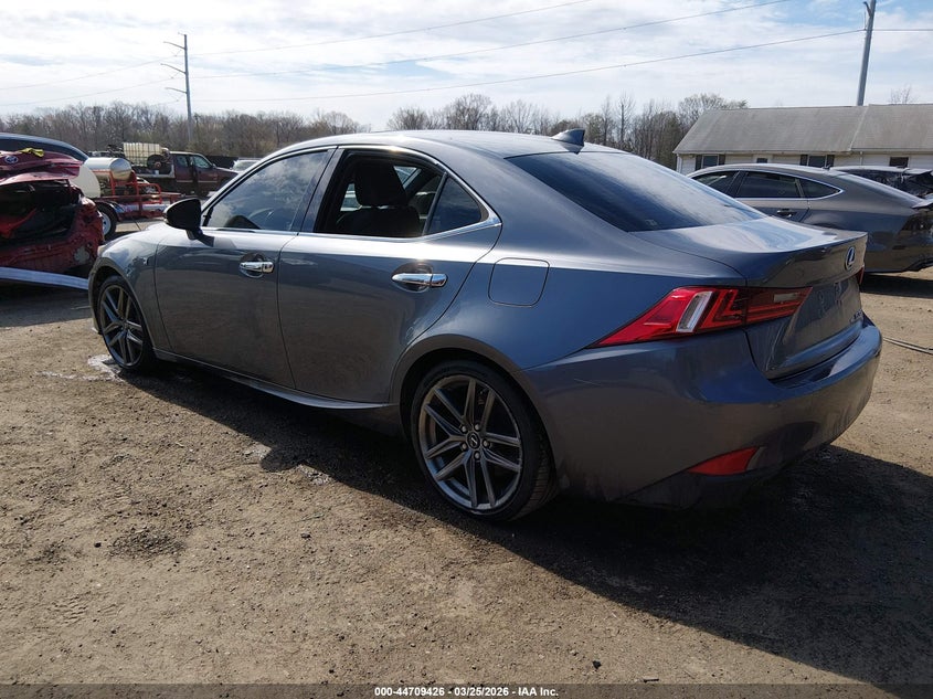 2014 Lexus Is VIN JTHCE1D25E5003940 IAAI salvage auction — THEFT, Wait Title, sold $6,950 on 2026-07-15 (photo 3)