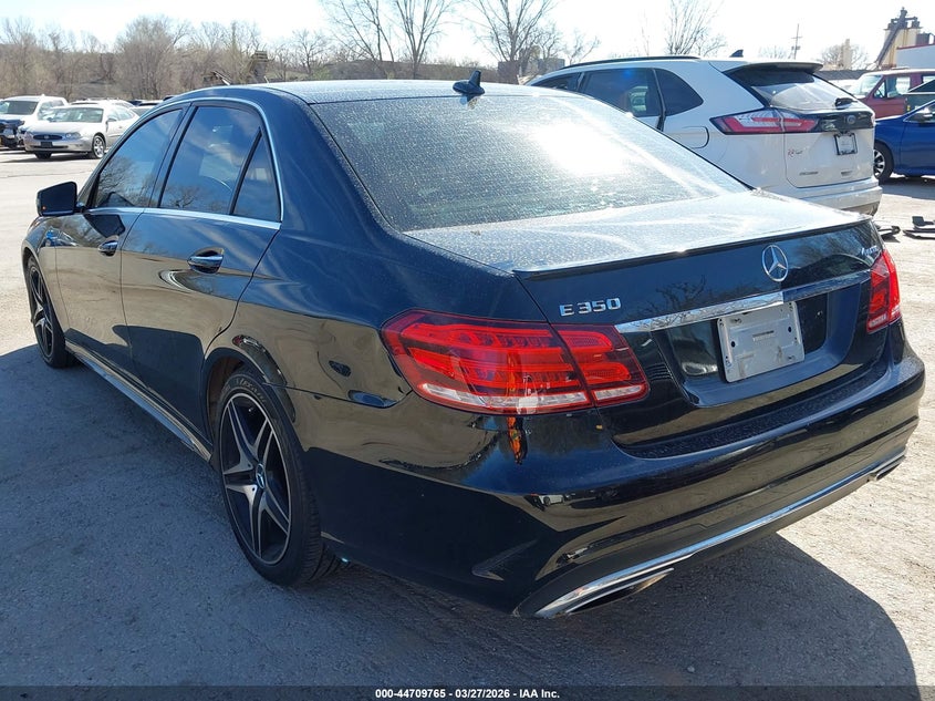 2014 Mercedes-benz E-klasse VIN WDDHF8JB4EB011424 IAAI salvage auction — HAIL, Clear (Kansas), sold $5,000 on 2026-08-19 (photo 3)