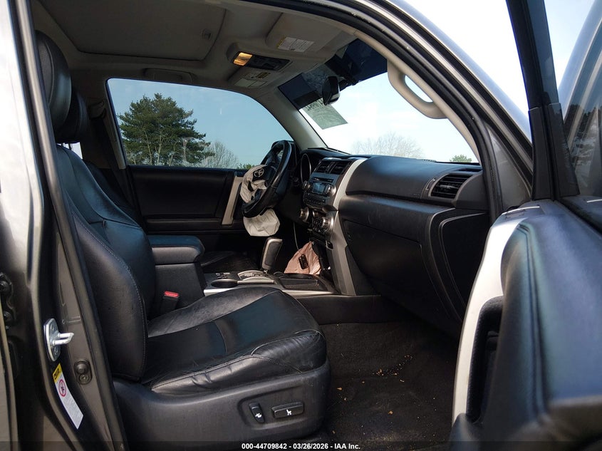 2010 Toyota 4runner VIN JTEZU5JR2A5010549 IAAI salvage auction — RIGHT FRONT, Salvage (Alabama), sold $5,500 on 2026-07-13 (photo 5)