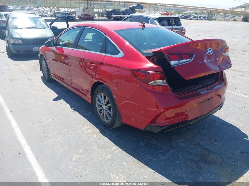 2019 Hyundai Sonata VIN 5NPE24AF2KH804798 IAAI salvage auction — REAR END, Wait Title, sold $1,850 on 2026-08-02 (photo 3)