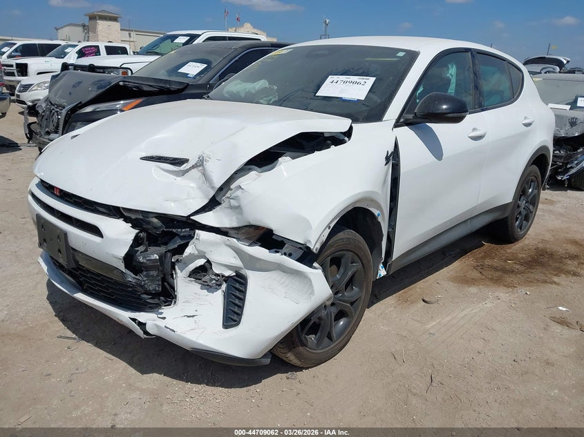 2024 Dodge Hornet VIN ZACNDFAN1R3A39394 IAAI salvage auction — FRONT END, Original (Texas), sold $3,650 on 2026-07-13 (photo 2)