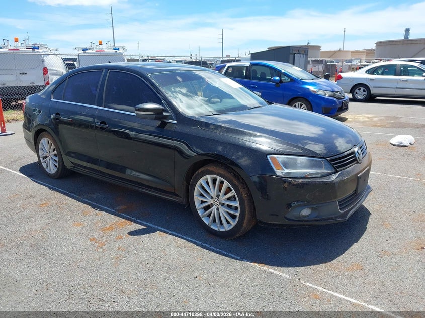 2014 Volkswagen Jetta VIN 3VWLL7AJXEM372631 IAAI salvage auction — WATER/FLOOD, Salvage (Hawaii), sold $175 on 2026-08-04 (photo 1)