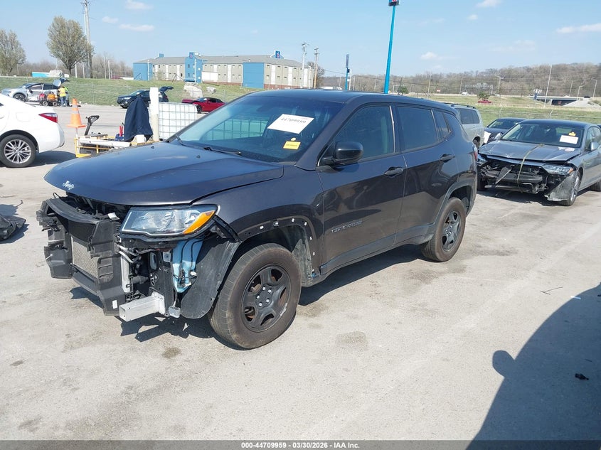 2020 Jeep Compass VIN 3C4NJDAB9LT161559 IAAI salvage auction — FRONT END, Salvage (Missouri), sold $2,000 on 2026-07-17 (photo 2)
