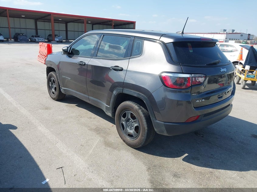 2020 Jeep Compass VIN 3C4NJDAB9LT161559 IAAI salvage auction — FRONT END, Salvage (Missouri), sold $2,000 on 2026-07-17 (photo 3)