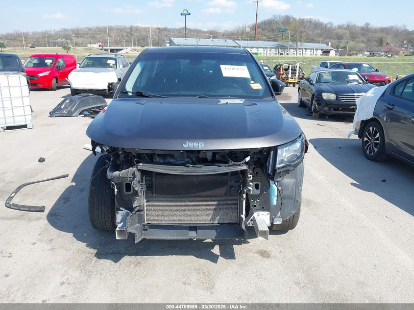 2020 Jeep Compass VIN 3C4NJDAB9LT161559 IAAI salvage auction — FRONT END, Salvage (Missouri), sold $2,000 on 2026-07-17 (photo 6)
