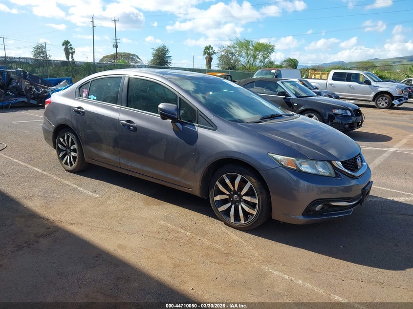 2014 Honda Civic VIN 19XFB2F97EE056151 IAAI salvage auction — WATER/FLOOD, Salvage (Hawaii), sold $1,150 on 2026-08-04 (photo 1)