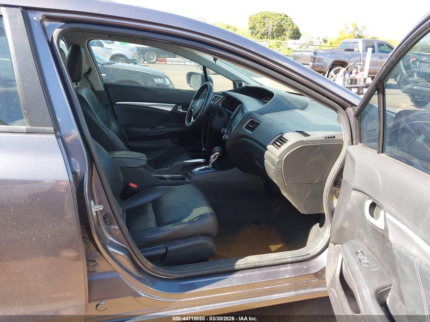 2014 Honda Civic VIN 19XFB2F97EE056151 IAAI salvage auction — WATER/FLOOD, Salvage (Hawaii), sold $1,150 on 2026-08-04 (photo 5)