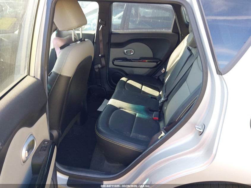 2015 Kia Soul VIN KNDJP3A56F7781392 IAAI salvage auction — LEFT SIDE, Wait Title, sold $1,900 on 2026-07-17 (photo 8)