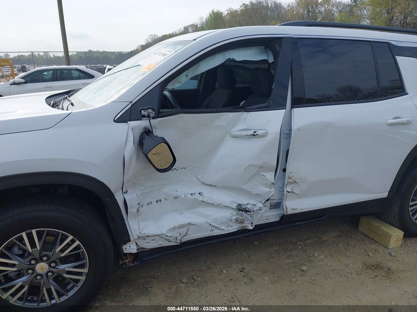 2025 Chevrolet Traverse VIN 1GNERGRS3SJ276184 IAAI salvage auction — LEFT SIDE, Wait Title, sold $16,825 on 2026-07-30 (photo 6)