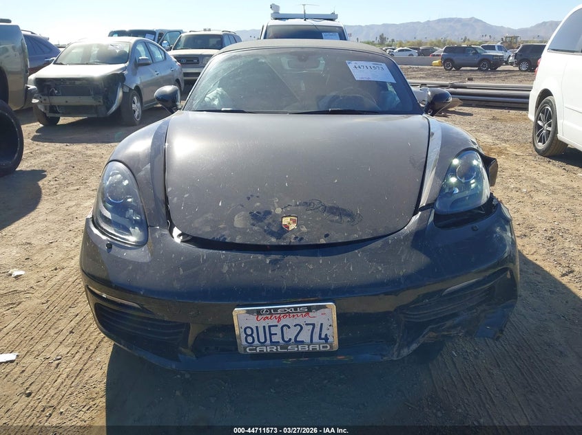 2019 Porsche 718 boxster VIN WP0CB2A88KS228732 IAAI salvage auction — UNKNOWN, Wait Title, sold $15,700 on 2026-07-06 (photo 6)