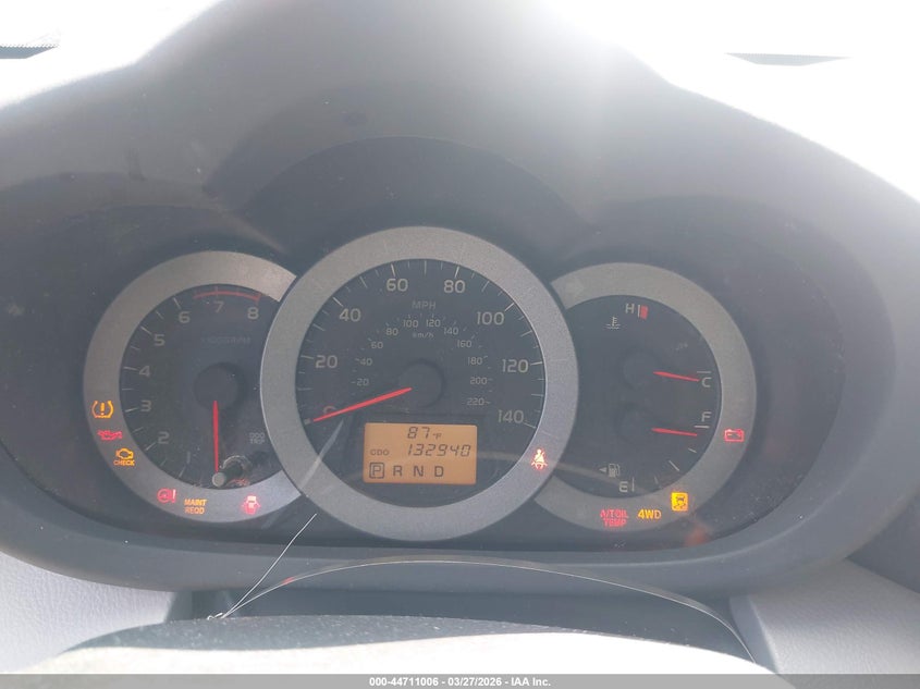 2011 Toyota Rav 4 VIN JTMBF4DVXBD040120 IAAI salvage auction — NORMAL WEAR, Original (Texas), sold $3,900 on 2026-07-09 (photo 7)