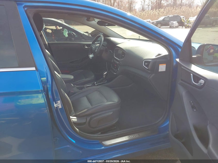 2017 Hyundai Ioniq VIN KMHC85LC0HU029684 IAAI salvage auction — FRONT END, Wait Title, sold $1,650 on 2026-07-09 (photo 5)