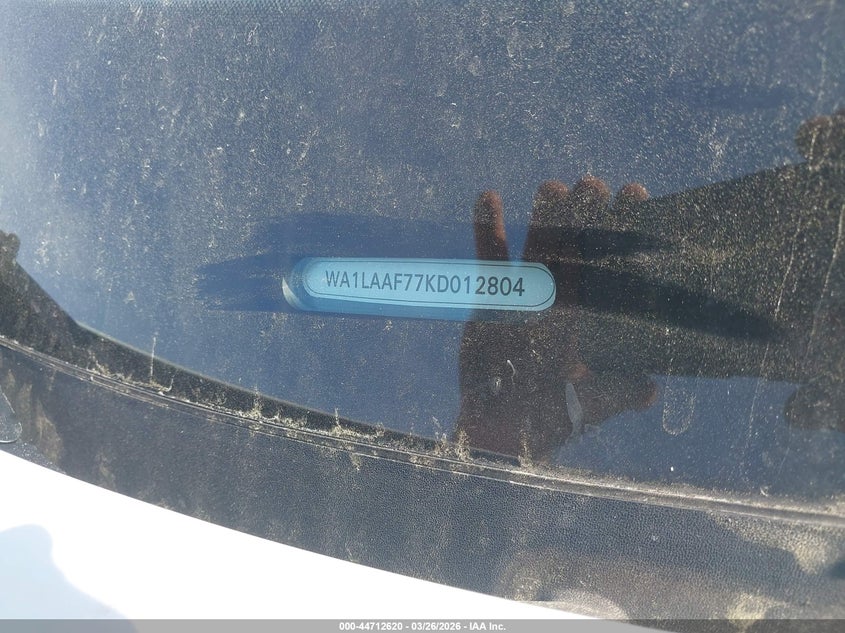 2019 Audi Q7 VIN WA1LAAF77KD012804 IAAI salvage auction — FRONT END, Salvage (Virginia), sold $6,600 on 2026-08-01 (photo 9)