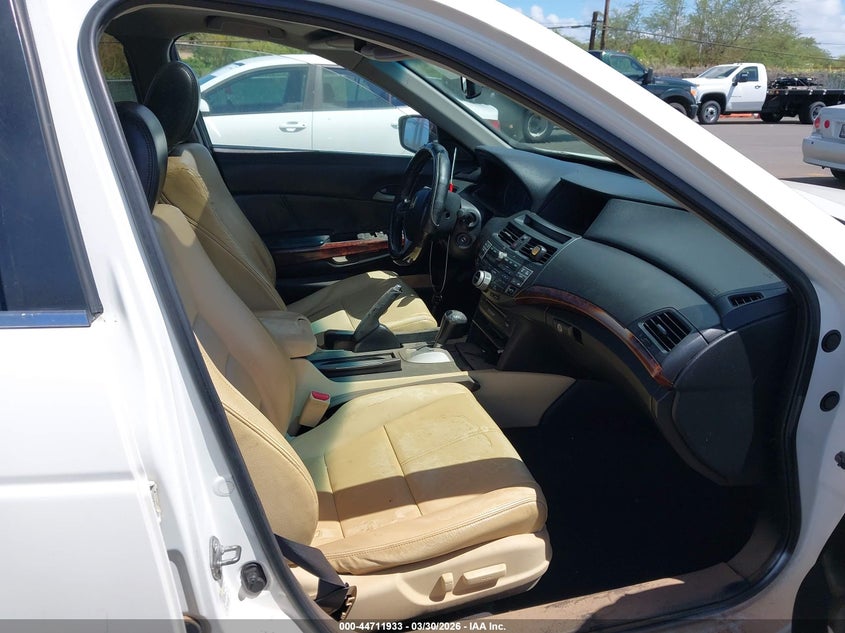 2011 Honda Accord crosstour VIN 5J6TF2H52BL007096 IAAI salvage auction — WATER/FLOOD, Bill Of Sale (Hawaii), sold $25 on 2026-07-07 (photo 5)