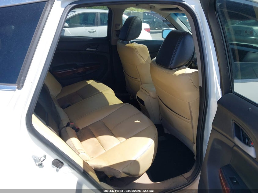 2011 Honda Accord crosstour VIN 5J6TF2H52BL007096 IAAI salvage auction — WATER/FLOOD, Bill Of Sale (Hawaii), sold $25 on 2026-07-07 (photo 8)