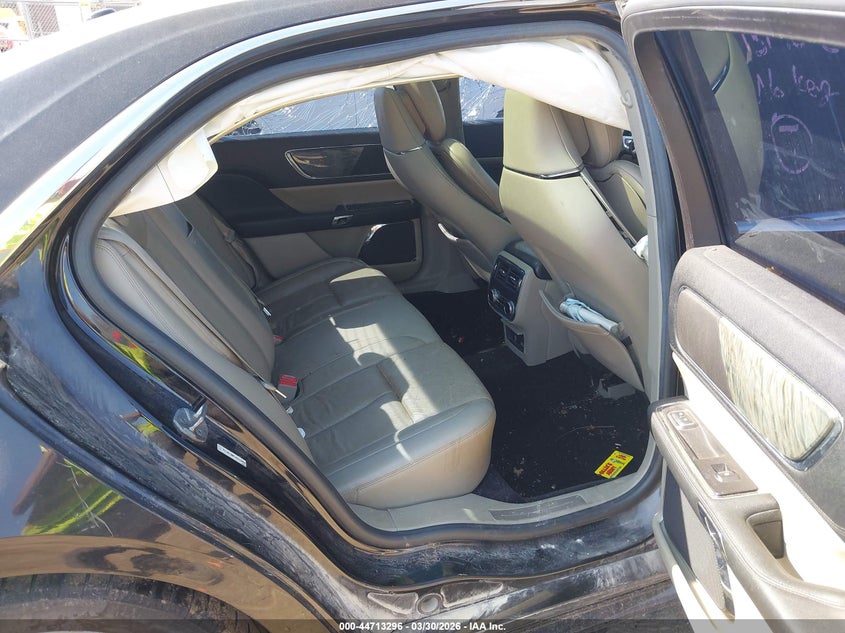 2017 Lincoln Continental VIN 1LN6L9NP9H5629424 IAAI salvage auction — FRONT END, Wait Title, sold $500 on 2026-07-20 (photo 8)