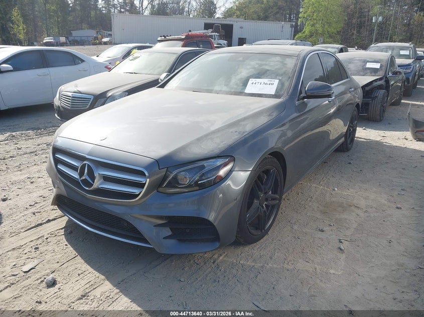 2017 Mercedes-benz E-klasse VIN WDDZF4JB9HA196867 IAAI salvage auction — REAR END, Wait Title, sold $7,375 on 2026-08-25 (photo 2)