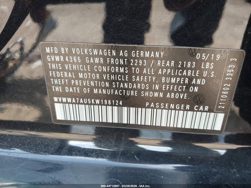 2019 Volkswagen Golf r VIN WVWWA7AU5KW198124 IAAI salvage auction — FRONT END, Mv-907A (New York), sold $2,200 on 2026-08-04 (photo 9)