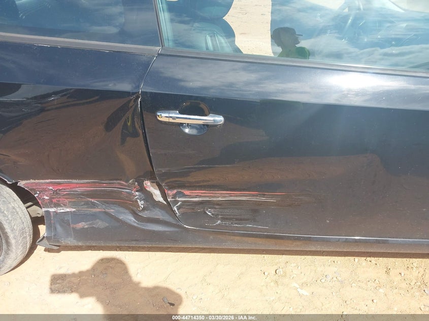 2011 Kia Forte VIN KNAFW6A32B5457674 IAAI salvage auction — SIDE, Salvage (North Carolina), sold $500 on 2026-07-20 (photo 6)
