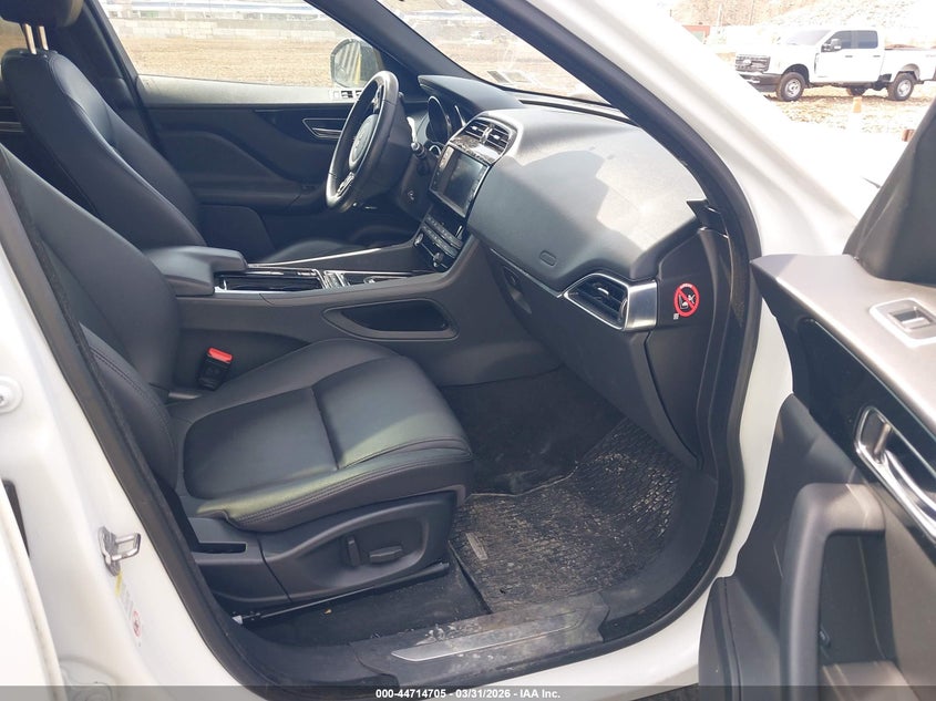2018 Jaguar F-pace VIN SADCJ2GX5JA295282 IAAI salvage auction — FRONT END, Wait Title, sold $25 on 2026-07-21 (photo 5)