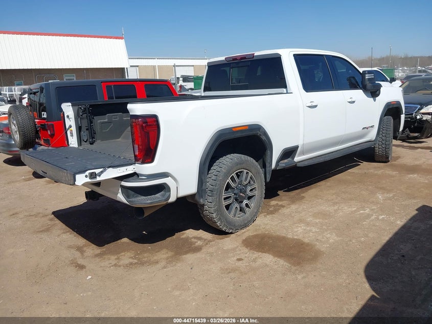 2022 Gmc VIN 1GT49VEY5NF283549 IAAI salvage auction — UNKNOWN, Original (Texas), sold $39,950 on 2026-08-05 (photo 4)