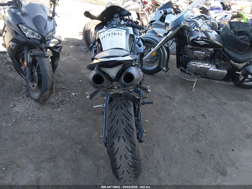 2011 Yamaha Yzf VIN JYARN23E0BA011102 IAAI salvage auction — THEFT, Salvage (California), sold $125 on 2026-07-29 (photo 6)